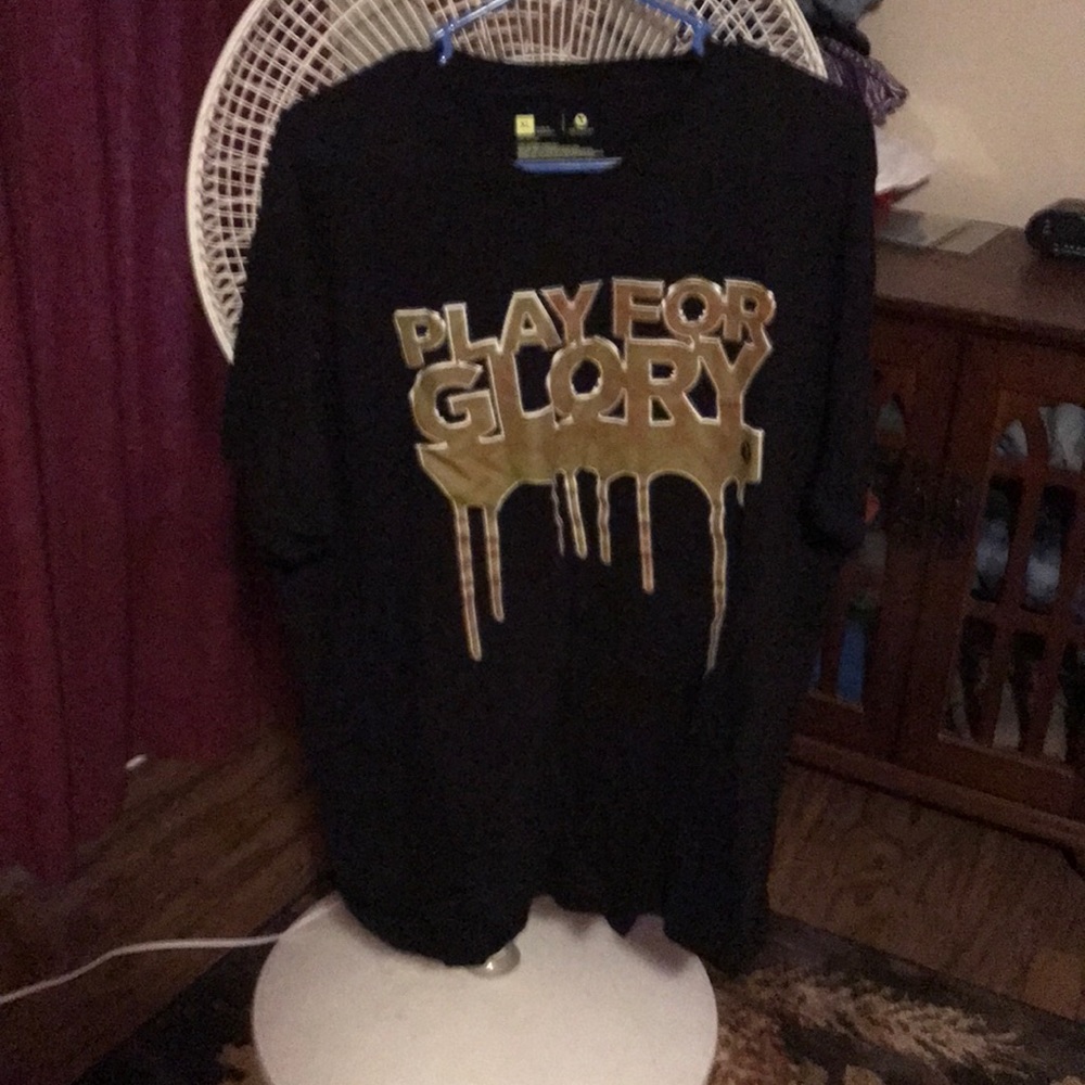 Short sleeve tee